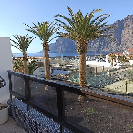 Los Gigantes Holiday Holiday home