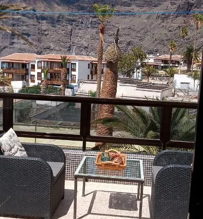 Los Gigantes Holiday Holiday home